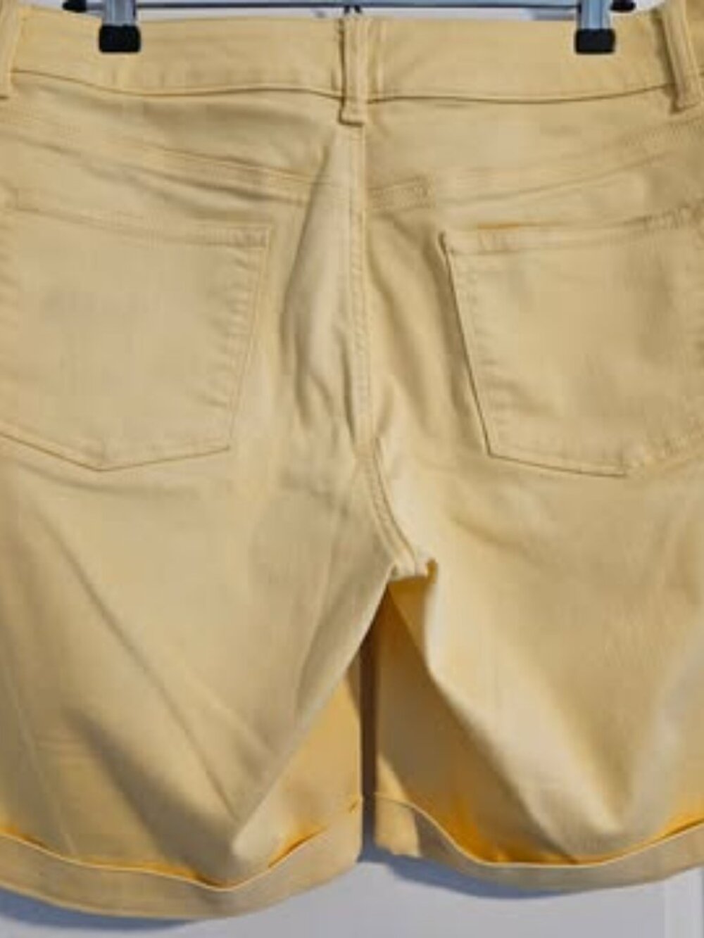 Talbots Yellow Boyfriend Shorts Size 12 – Flawless Five Pocket – Summer Staple - Picture 2 of 3